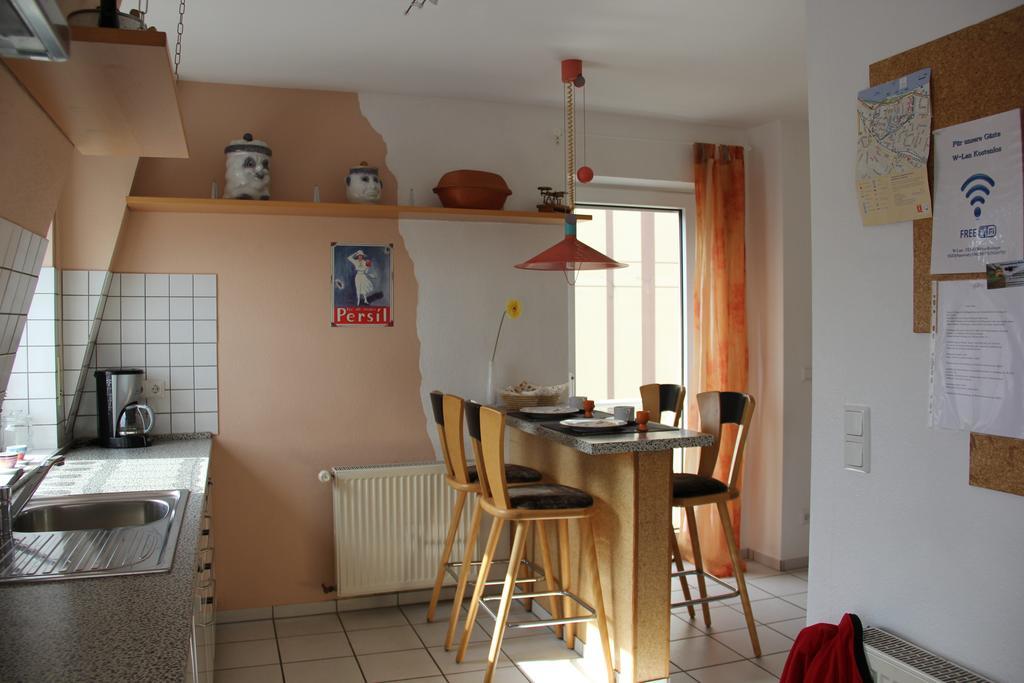 Ferienwohnung Weber-Rolinger Andernach Ruang foto