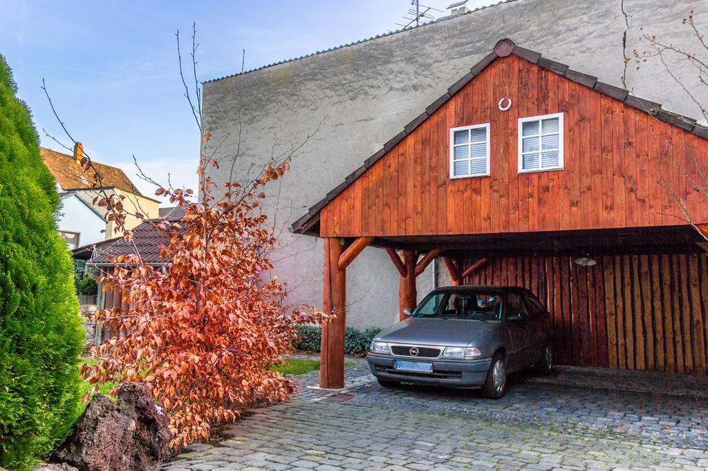Ferienwohnung Weber-Rolinger Andernach Bagian luar foto
